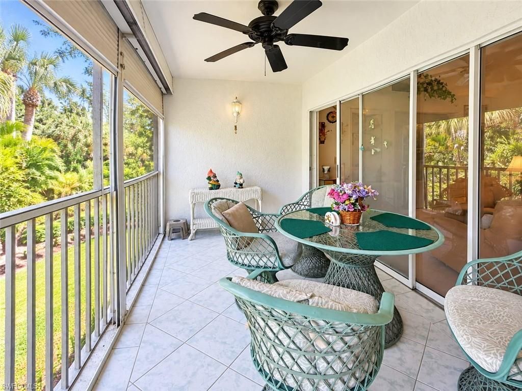 281 Gabriel Cir, Unit 6, Naples, FL 34104 Photo
