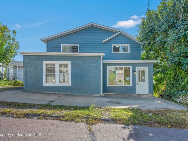 321 W Main Street , Nanticoke City, PA 18634