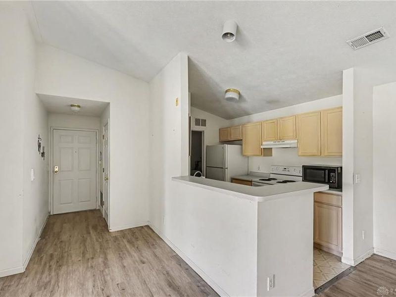 1655 Piper Lane, Unit 206, Dayton, OH 45440 Photo 5