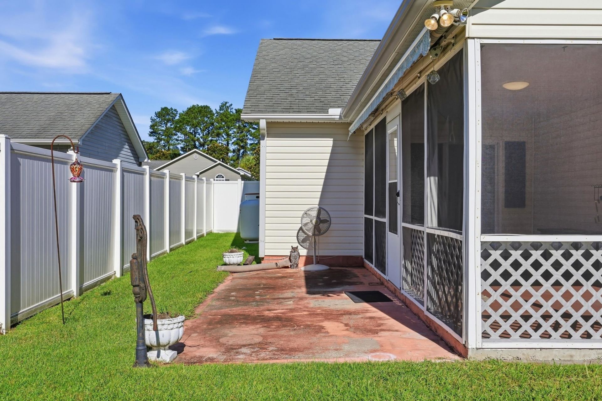 301 Sean River Rd. Photo 30