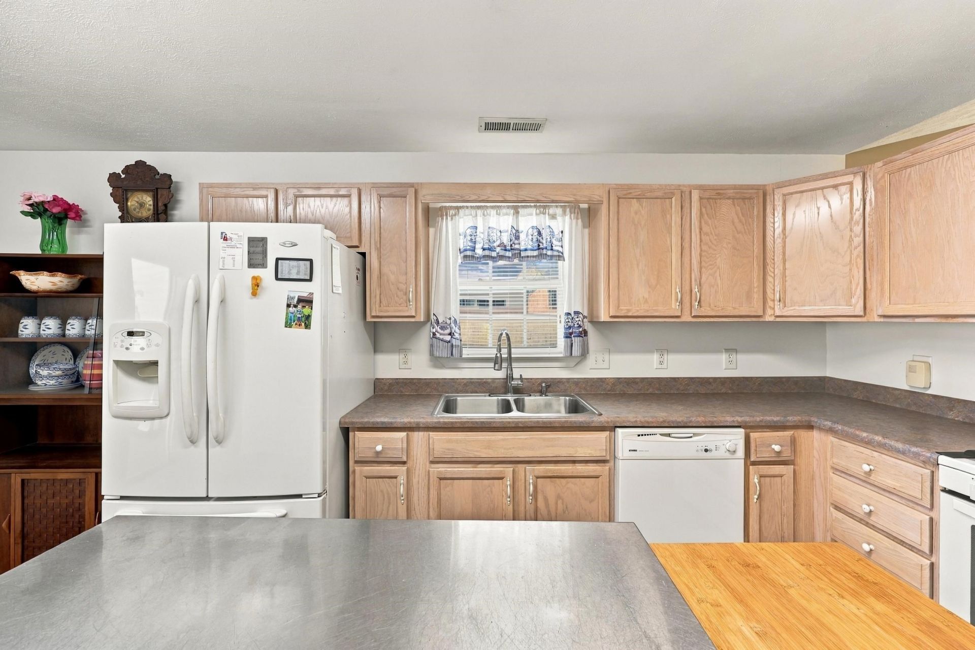 301 Sean River Rd. Photo 8