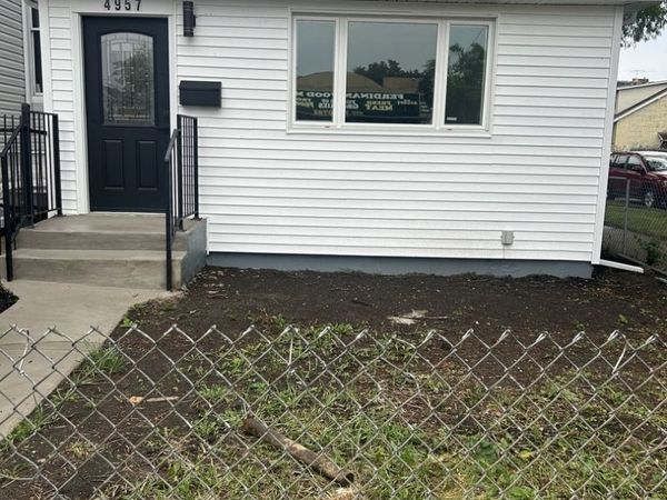4957 W Ferdinand Street , Chicago, IL 60644