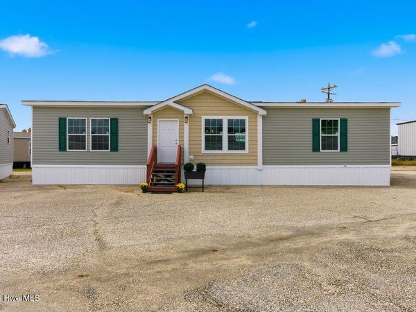435 Pine Hill Road , West End, NC 27376