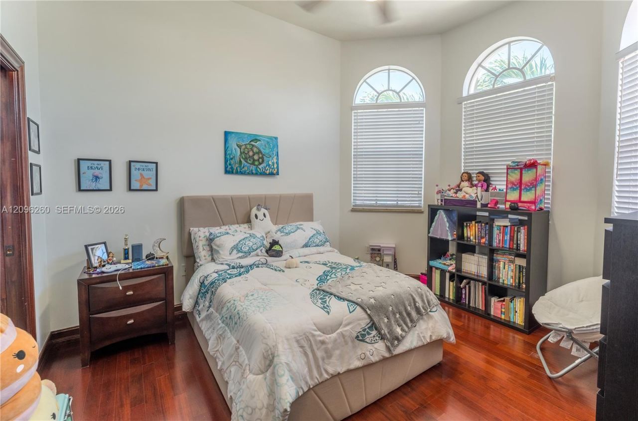 11530 NW 82nd Ter , Doral, FL 33178 Photo