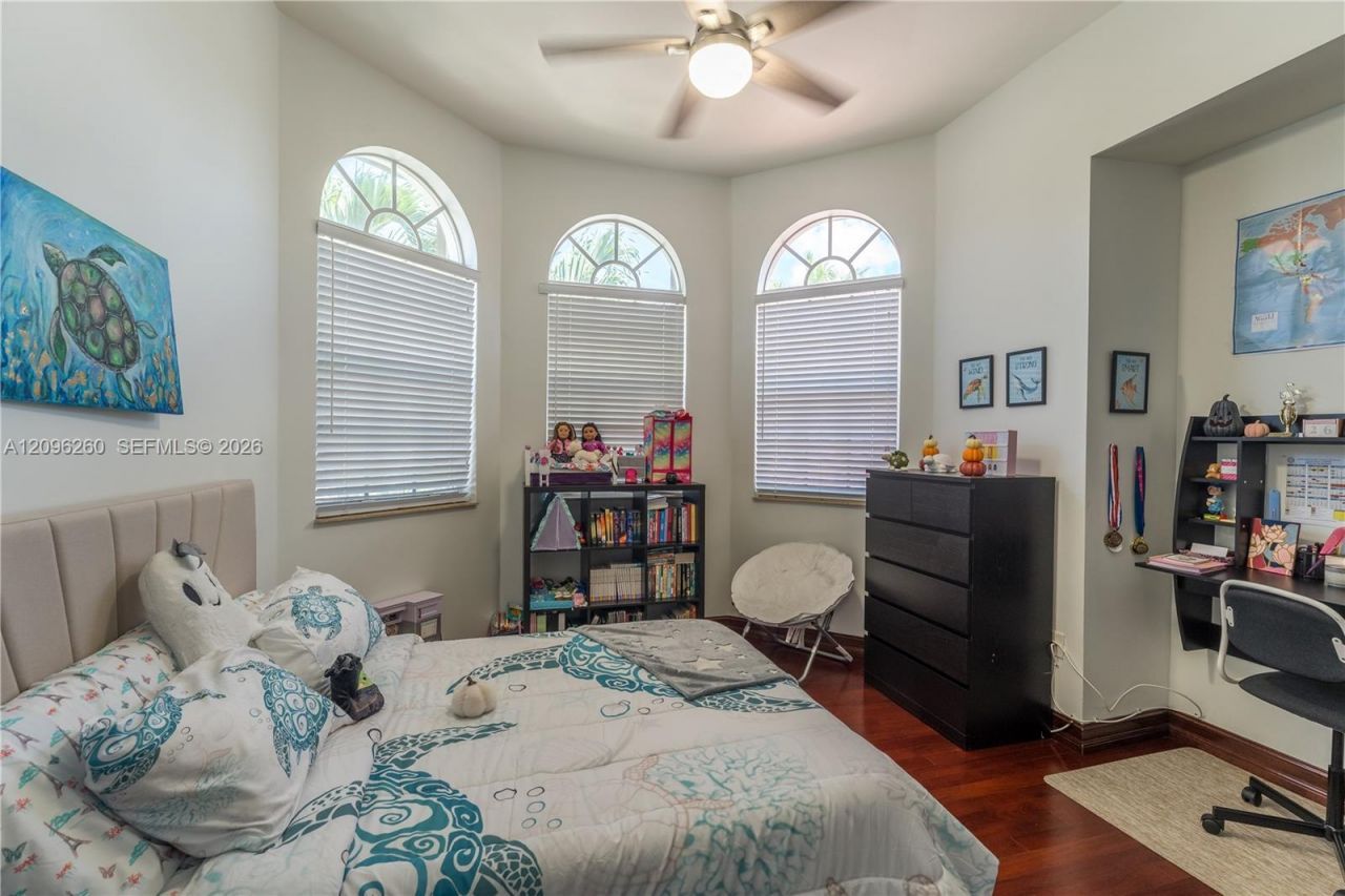11530 NW 82nd Ter , Doral, FL 33178 Photo