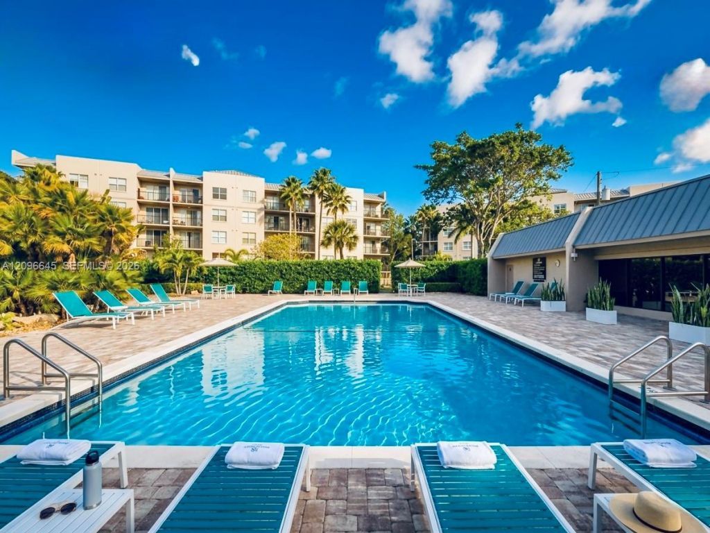 26 Royal Palm Way, Unit 304, Boca Raton, FL 33432 Photo