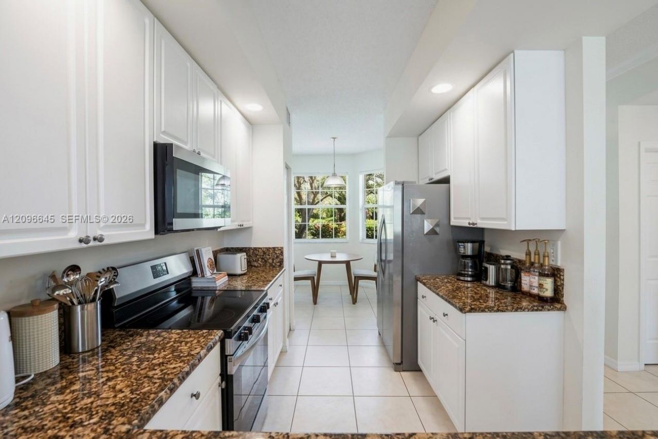26 Royal Palm Way, Unit 304, Boca Raton, FL 33432 Photo