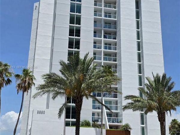 5880 Collins Ave , Unit 1105, Miami Beach, FL 33140