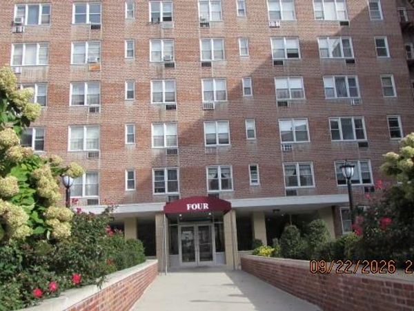 4 Sadore Lane, Unit 7J, Yonkers, NY 10710