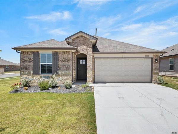 1400 REDWOOD CRK, Seguin, TX 78155