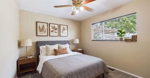 626 Prater Way, Sparks, NV 89431 Photo