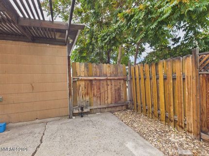 626 Prater Way, Sparks, NV 89431 Photo