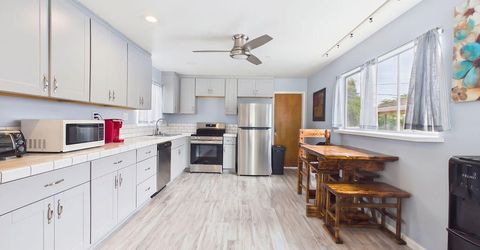 626 Prater Way, Sparks, NV 89431 Photo
