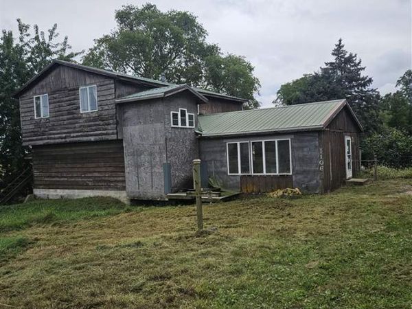 1106 Colfax st, Ladora, IA 52251