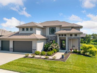 2419 N 187 Avenue, Elkhorn, NE 68022