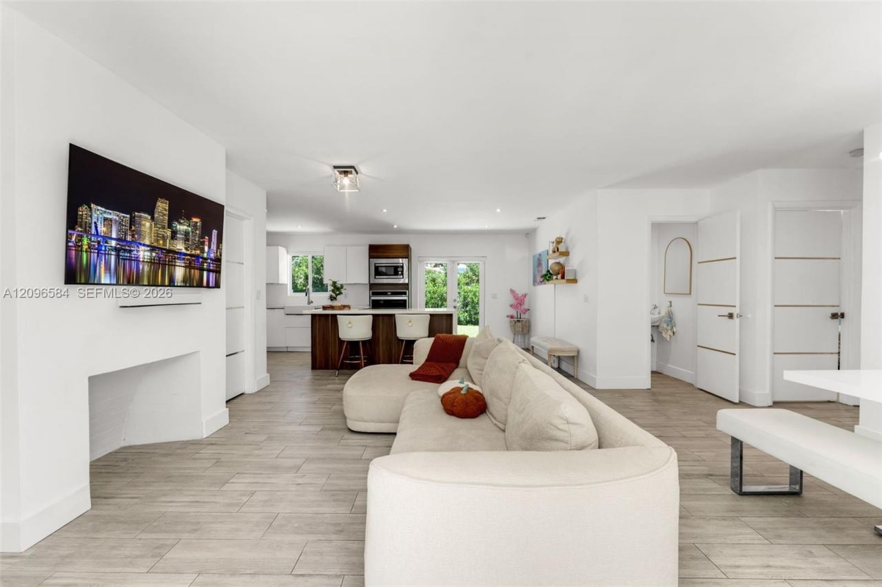 125 NW 100th Ter, Miami Shores, FL 33150 Photo