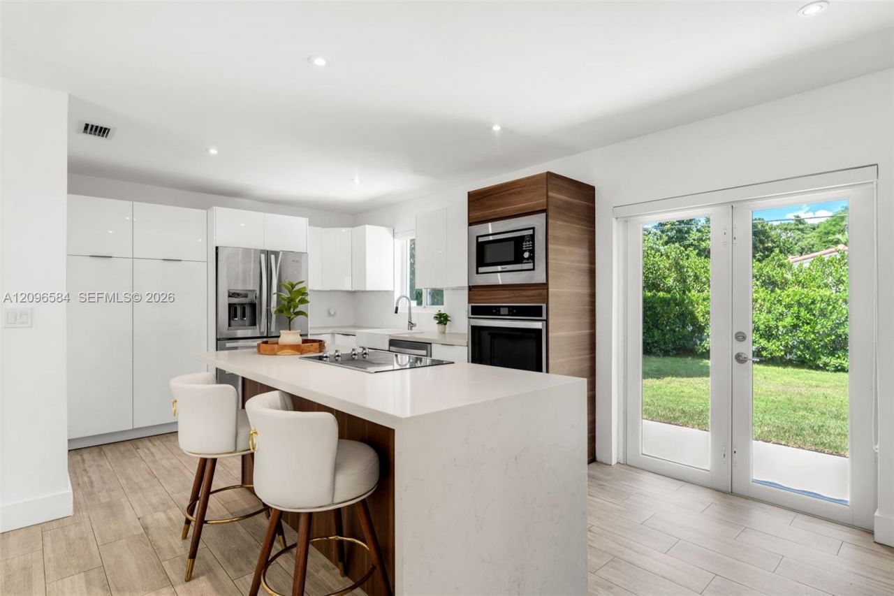 125 NW 100th Ter, Miami Shores, FL 33150 Photo