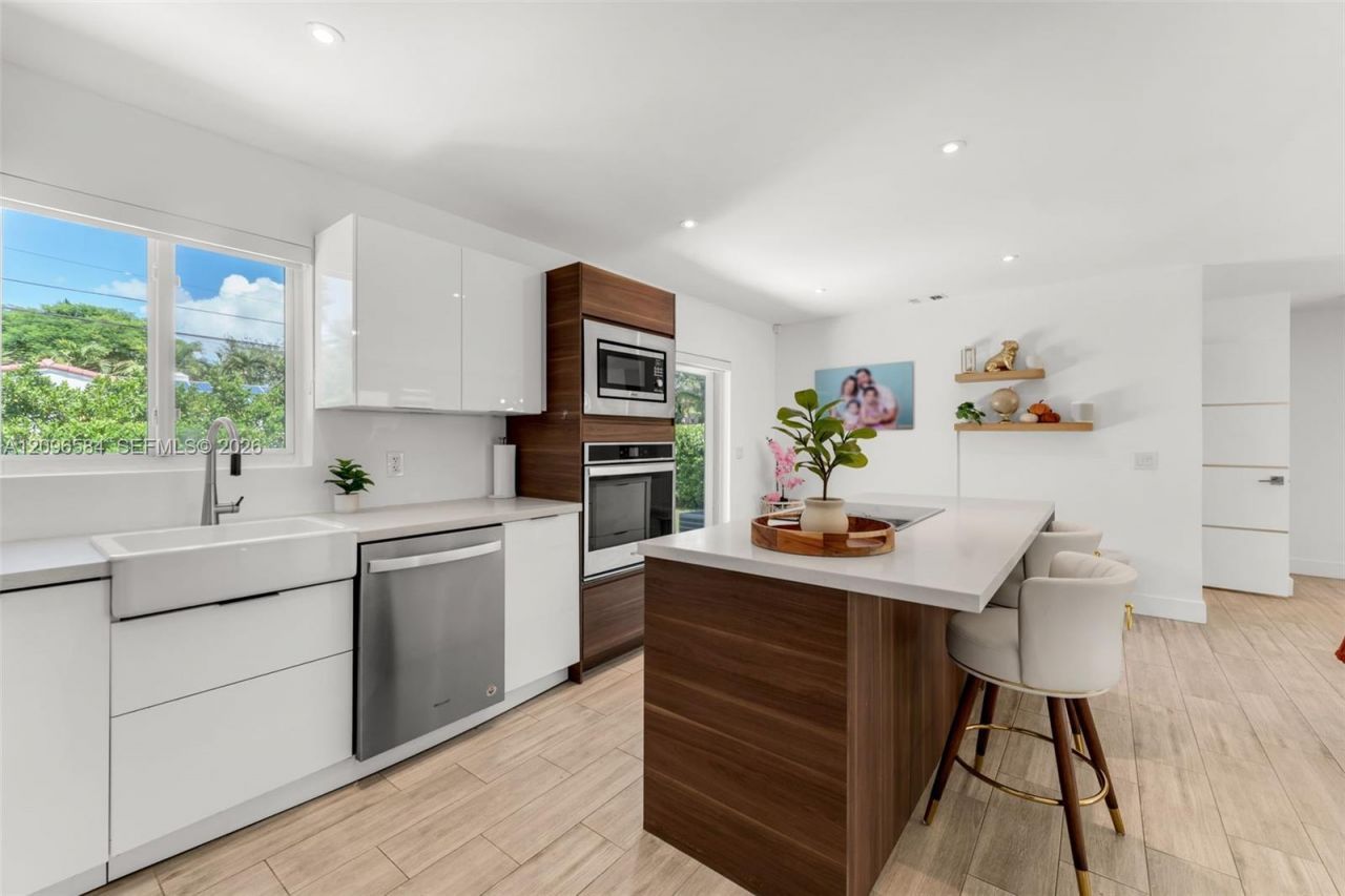 125 NW 100th Ter, Miami Shores, FL 33150 Photo