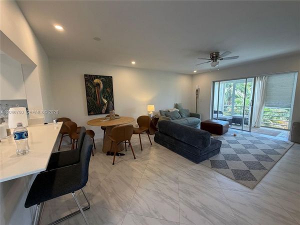 1000 NE 14th Ave , Unit 408, Hallandale Beach, FL 33009