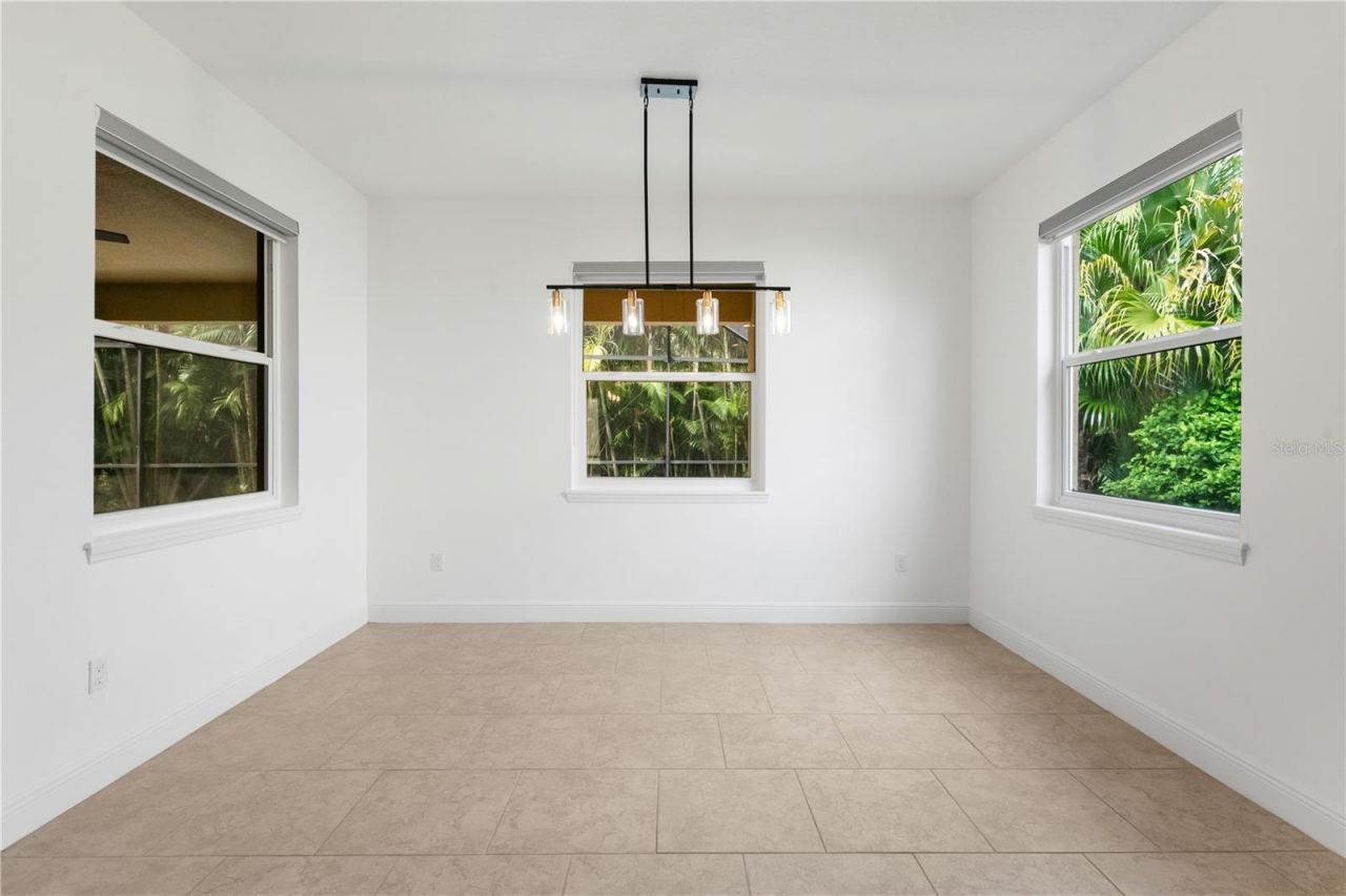 5790 Rock Dove Drive, Sarasota, FL 34241 Photo