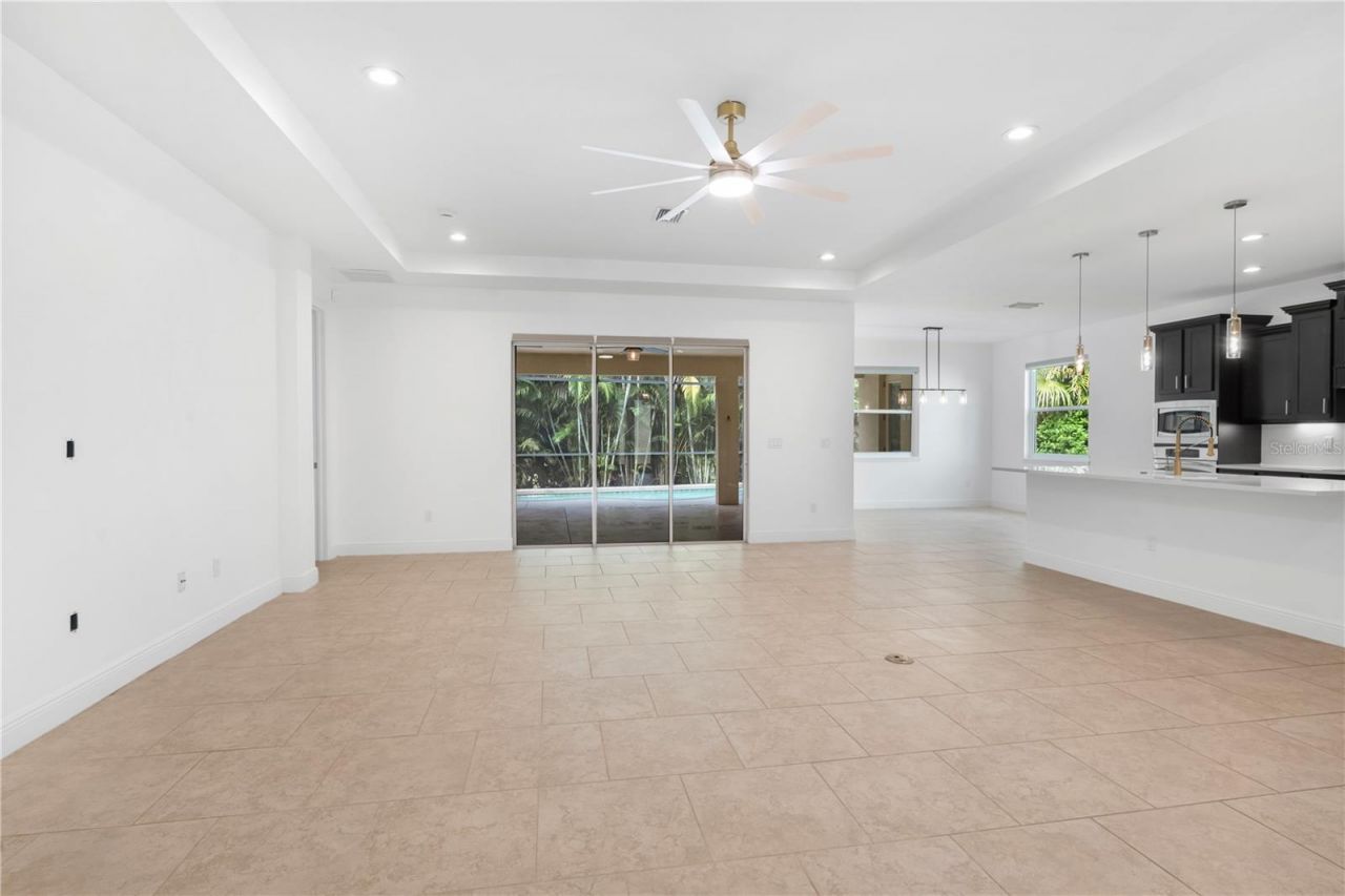 5790 Rock Dove Drive, Sarasota, FL 34241 Photo