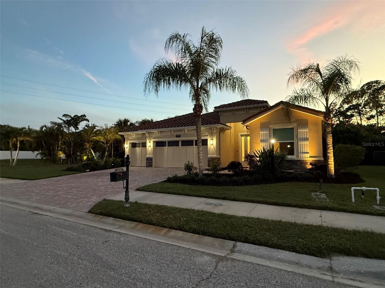5790 Rock Dove Drive, Sarasota, FL 34241 Photo