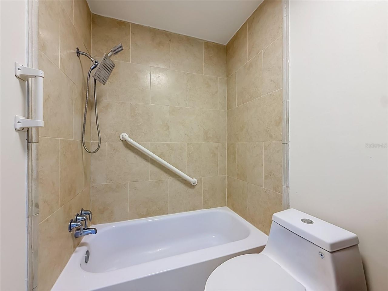 6414 24th Avenue N, Saint Petersburg, FL 33710 Photo