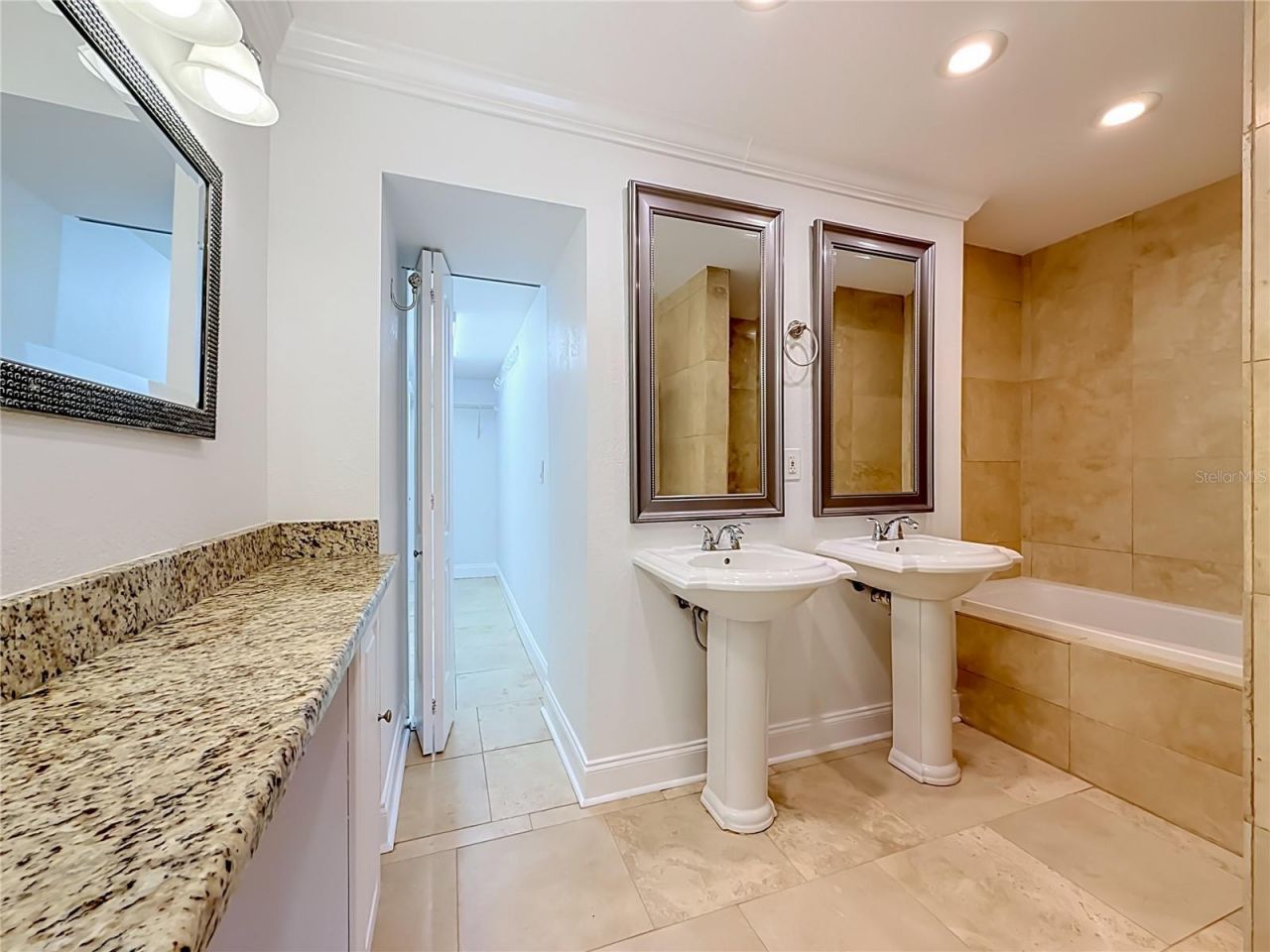 6414 24th Avenue N, Saint Petersburg, FL 33710 Photo