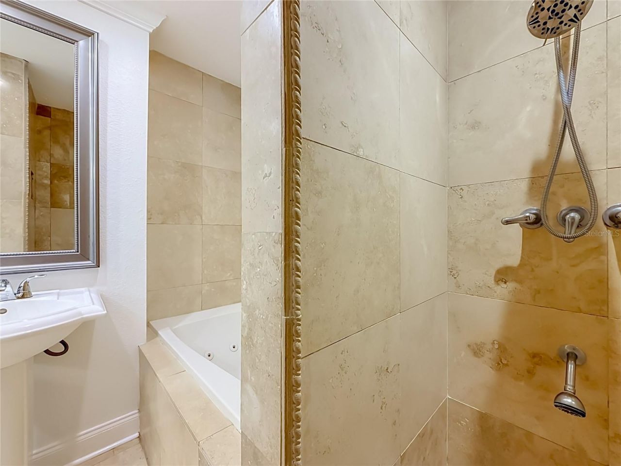 6414 24th Avenue N, Saint Petersburg, FL 33710 Photo