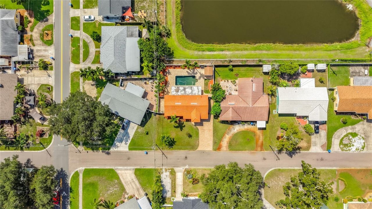 6414 24th Avenue N, Saint Petersburg, FL 33710 Photo