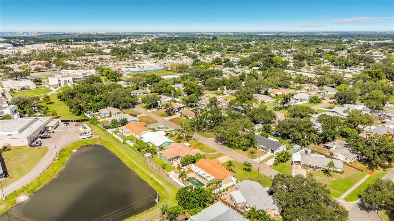 6414 24th Avenue N, Saint Petersburg, FL 33710 Photo