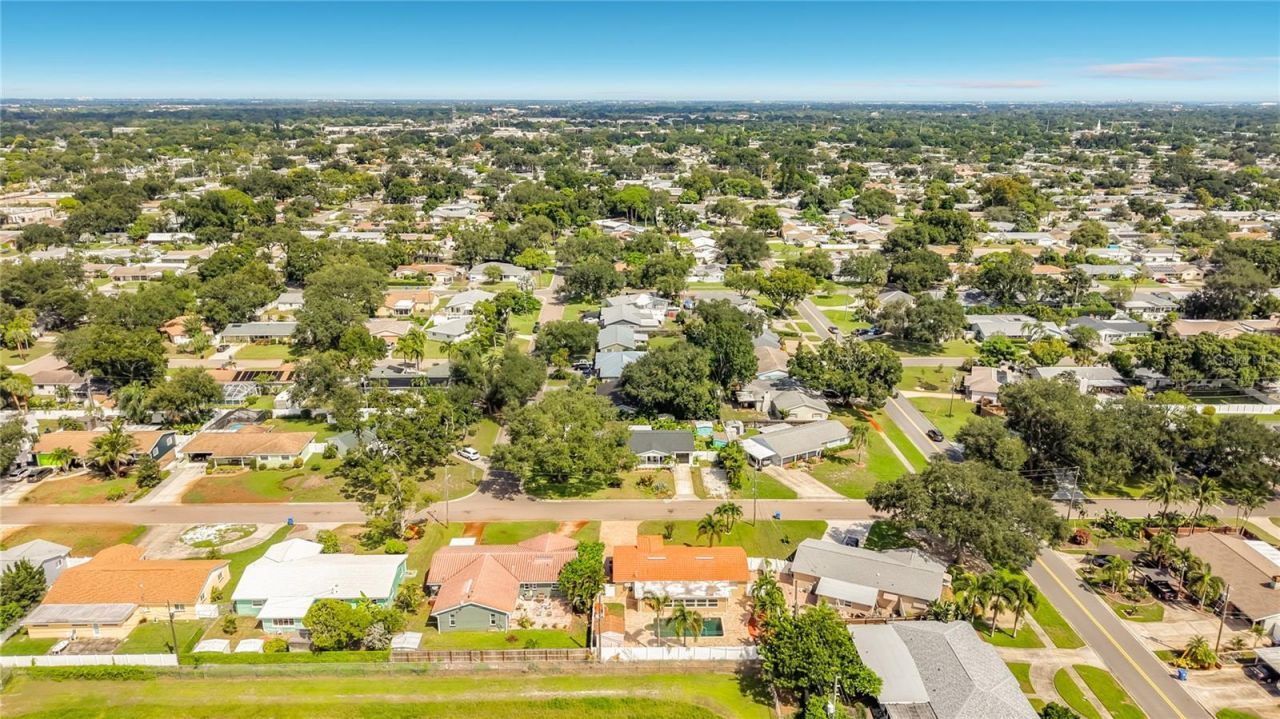 6414 24th Avenue N, Saint Petersburg, FL 33710 Photo