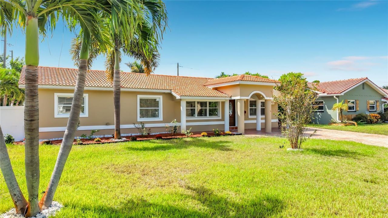 6414 24th Avenue N, Saint Petersburg, FL 33710 Photo
