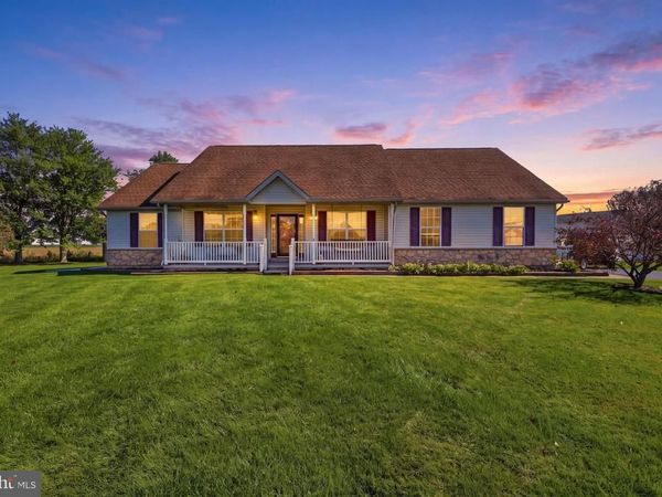 36 SACRAMENTO COURT, HANOVER, PA 17331