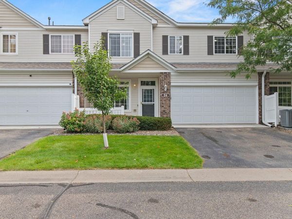 24 River Woods Drive W, Saint Paul Park, MN 55071