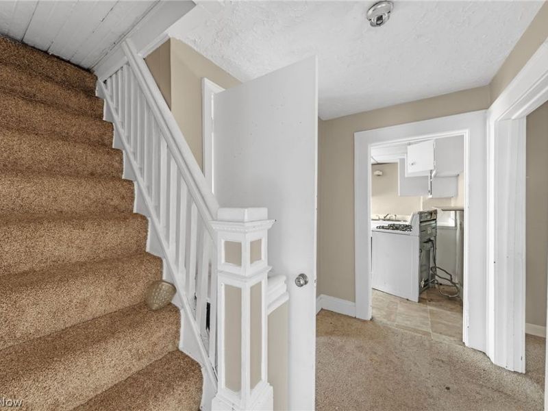 896 Huber Street, Akron, OH 44306 Photo 18