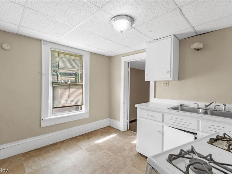 896 Huber Street, Akron, OH 44306 Photo 19