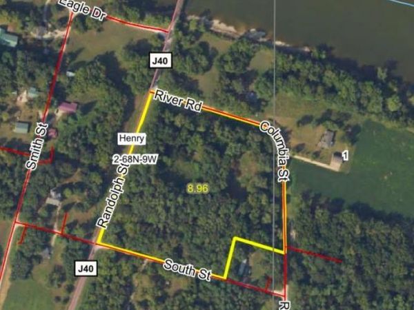 22361 Columbia Street, Keosauqua, IA 52565
