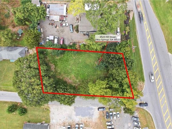 5423 Hill Street , Lithia Springs, GA 30122