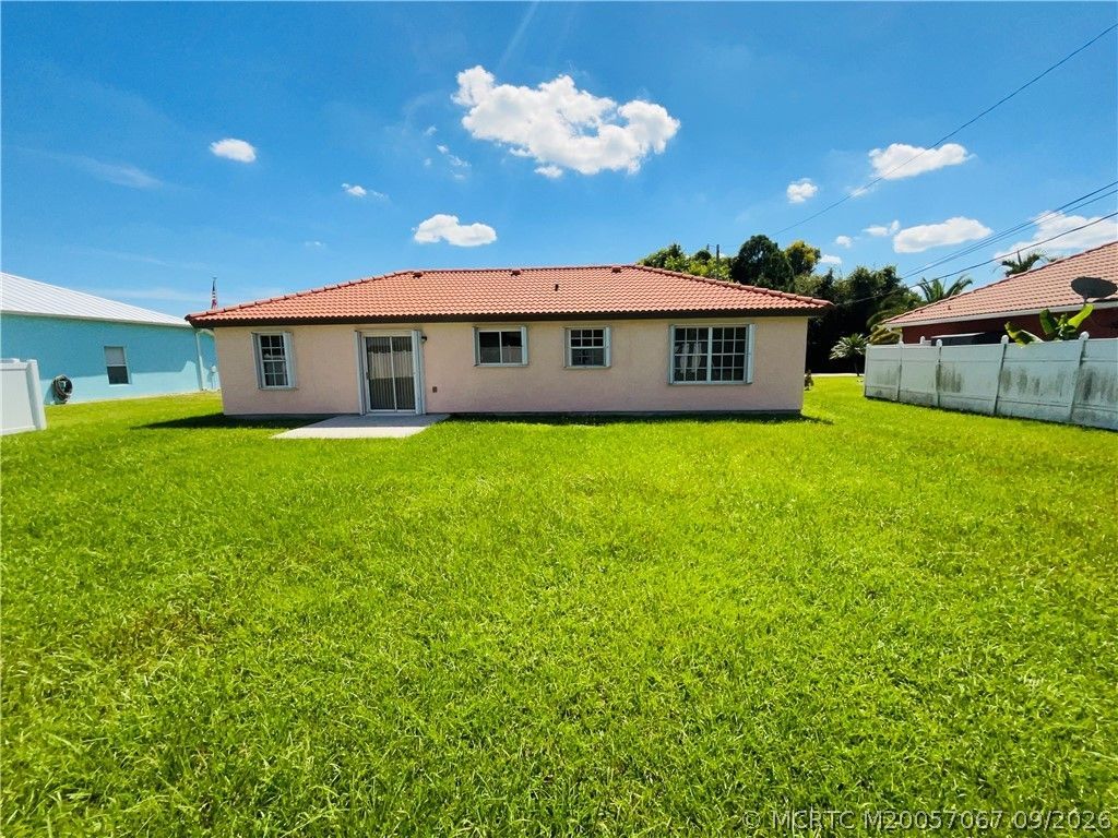 2813 SE Ironton Avenue, Port Saint Lucie, FL 34952 Photo