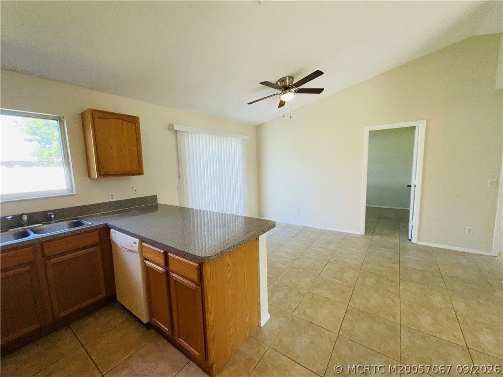 2813 SE Ironton Avenue, Port Saint Lucie, FL 34952 Photo