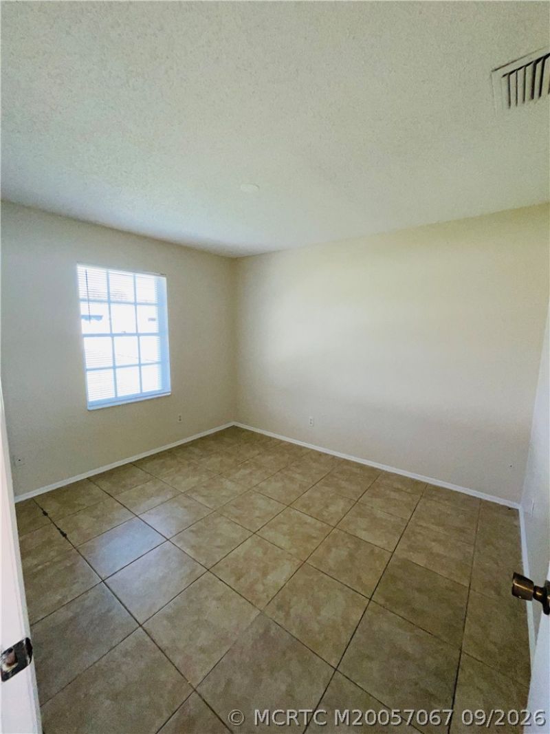 2813 SE Ironton Avenue, Port Saint Lucie, FL 34952 Photo