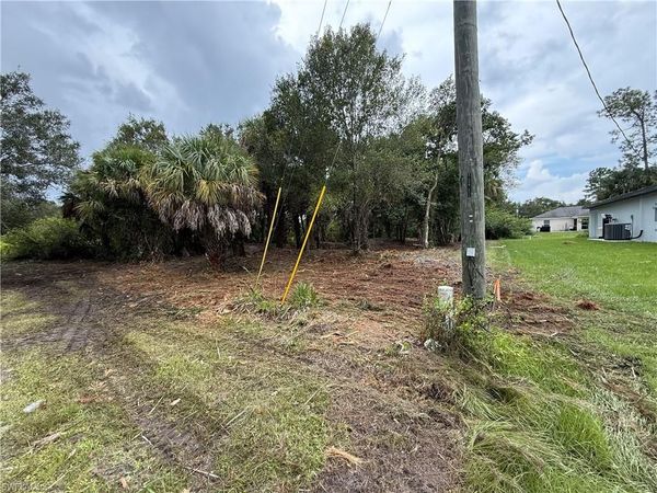 6001 Terry AVE N, LEHIGH ACRES, FL 33971
