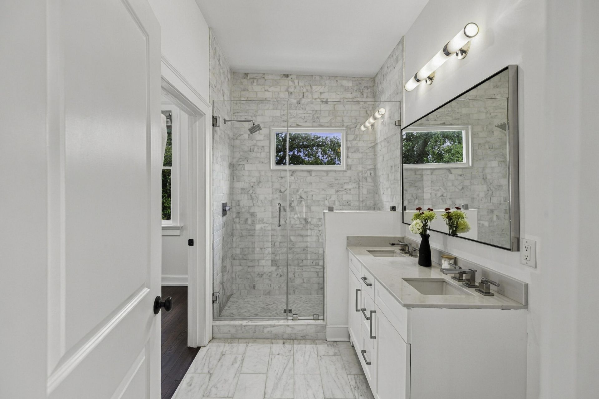 4 Percy Street Photo 30