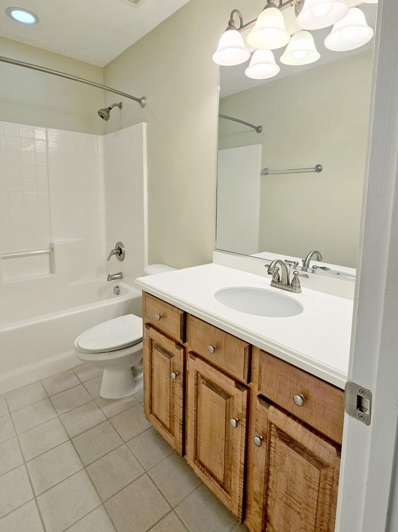 5444 Clairmont Lane Photo 23