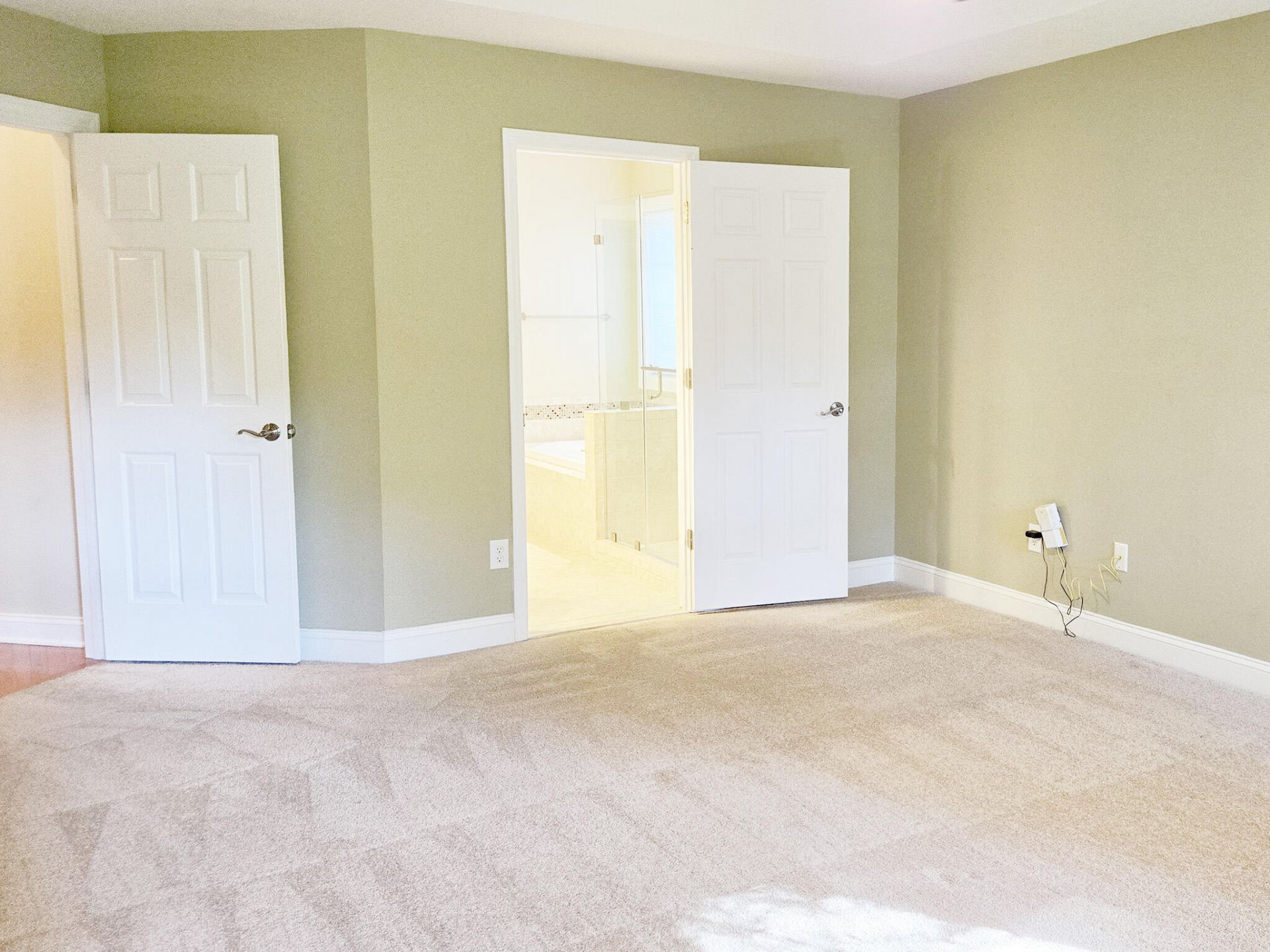 5444 Clairmont Lane Photo 25