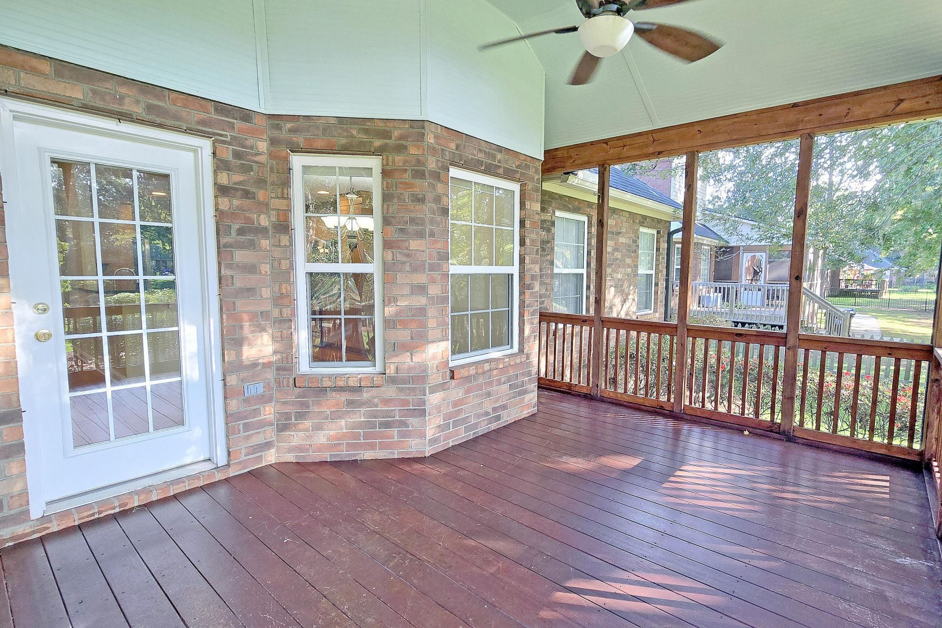 5444 Clairmont Lane Photo 39