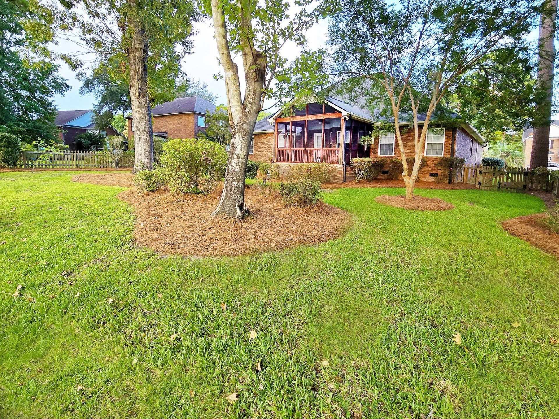 5444 Clairmont Lane Photo 46
