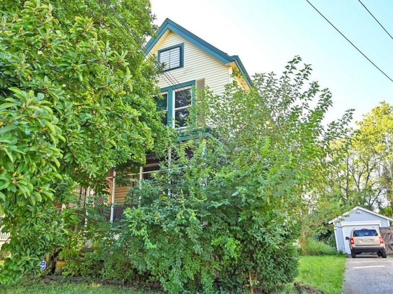 1359 Section Road, Cincinnati, OH 45237 Photo 1