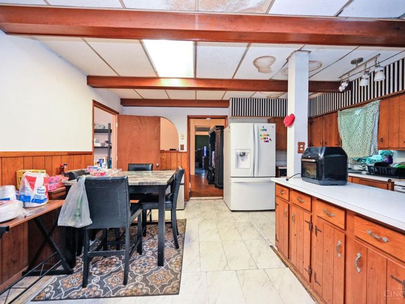 1359 Section Road, Cincinnati, OH 45237 Photo 5